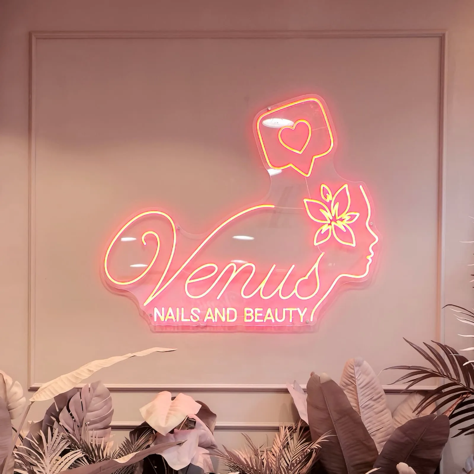 Venus Nails & Beauty Galerie
